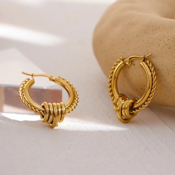 NEW 18K Gold Plated Braided Hoops Earrings - Picture 3 of 8